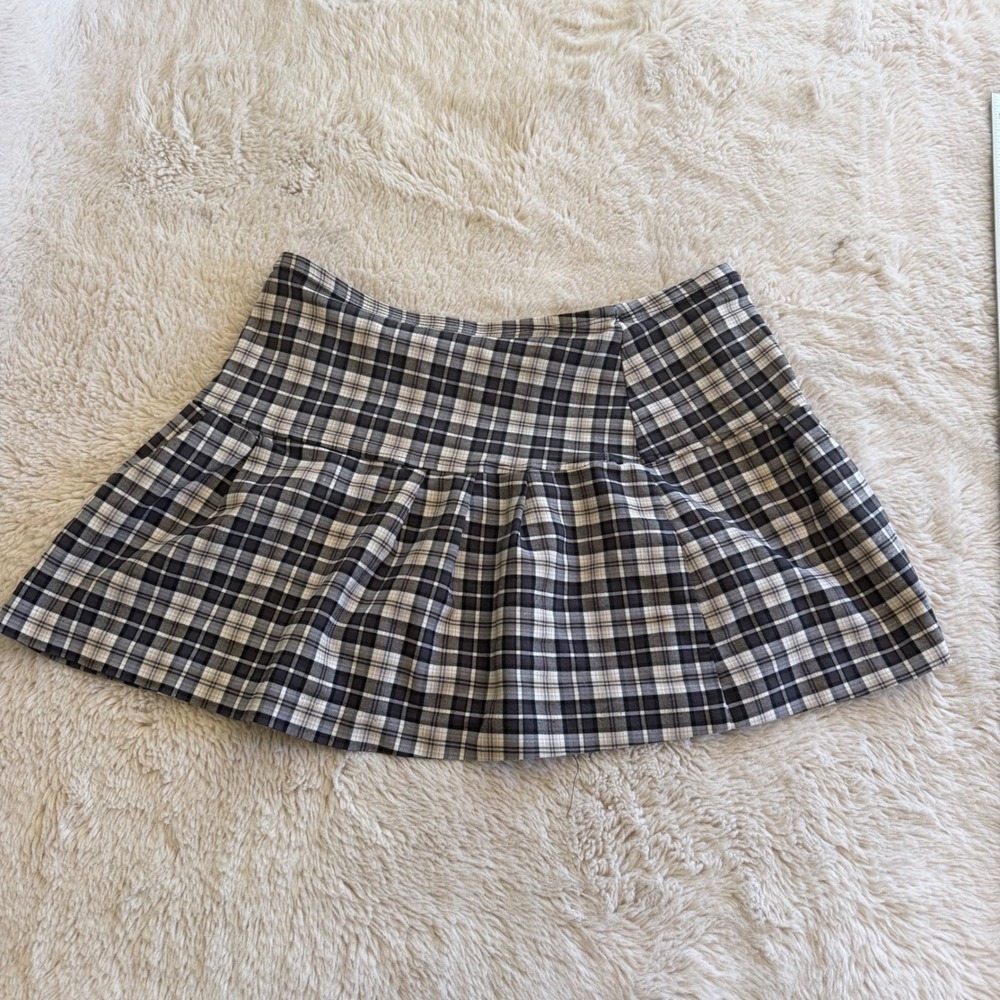 Y2K Emo Plaid Mini Skirt Gray Black Checked Pleated Schoolgirl Girly Grunge